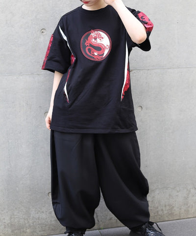 Dragon & Yin-Yang Symbol Print T-Shirt