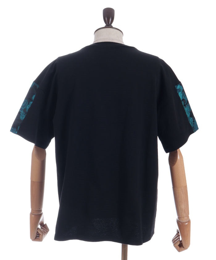 Dragon & Yin-Yang Symbol Print T-Shirt