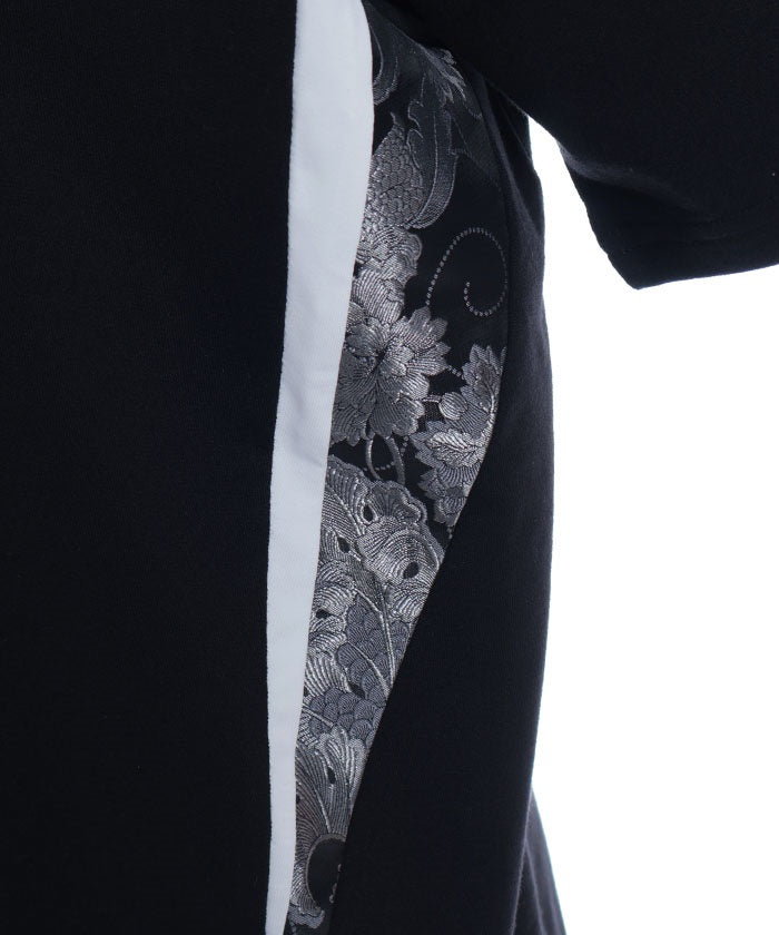 Dragon & Yin-Yang Symbol Print T-Shirt