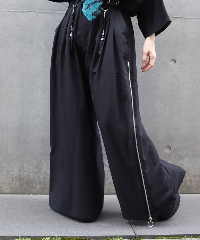 Arabesque Pattern Jacquard Zip Pants