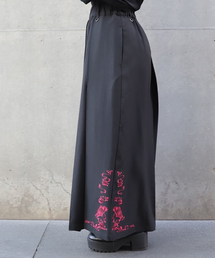 Lotus Embroidery Pleated Hakama Pants