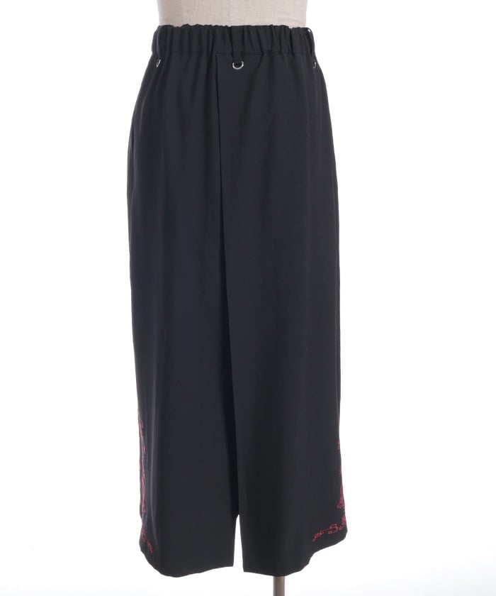 Lotus Embroidery Pleated Hakama Pants