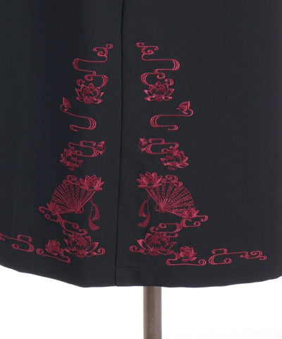 Lotus Embroidery Pleated Hakama Pants