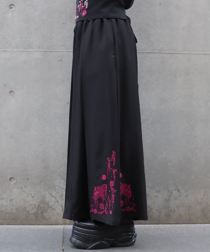 Wisteria & Japanese Umbrella Embroidery Hakama Pants – axes femme