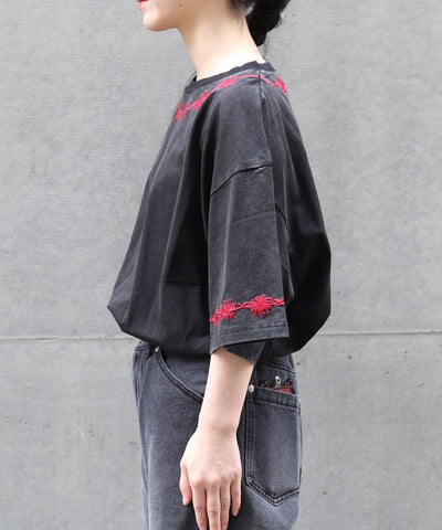 Higanbana Embroidery Short Sleeve T-Shirt