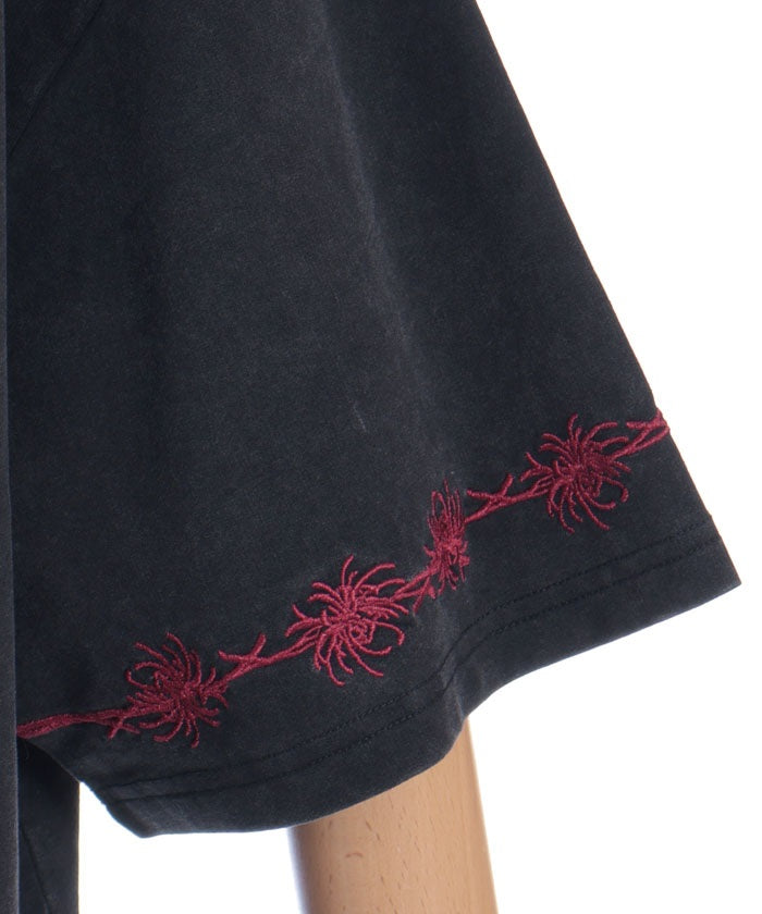 Higanbana Embroidery Short Sleeve T-Shirt