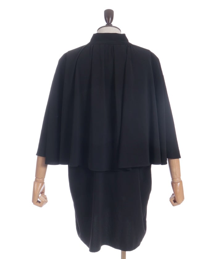 Autumn Leaves & Folding Fan Cape Haori