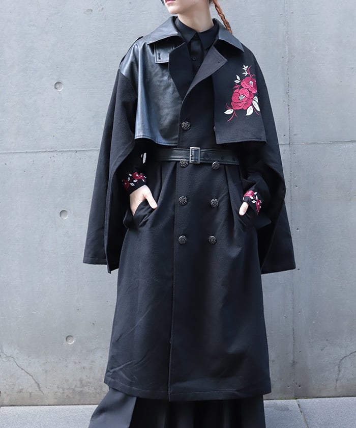 新品　Eaphi ASYMMETRY CAPE TRENCH COAT Nour Cape Trench in Satin – Yeon