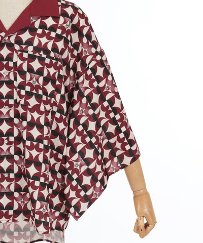 Kabuki Pattern Kimono Sleeve Shirt