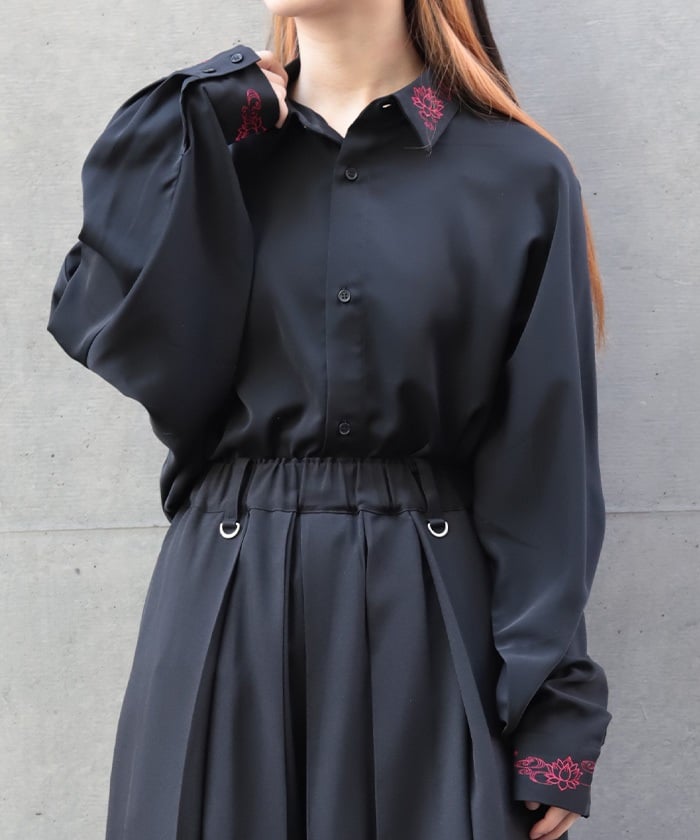 Lotus Embroidery Shirt