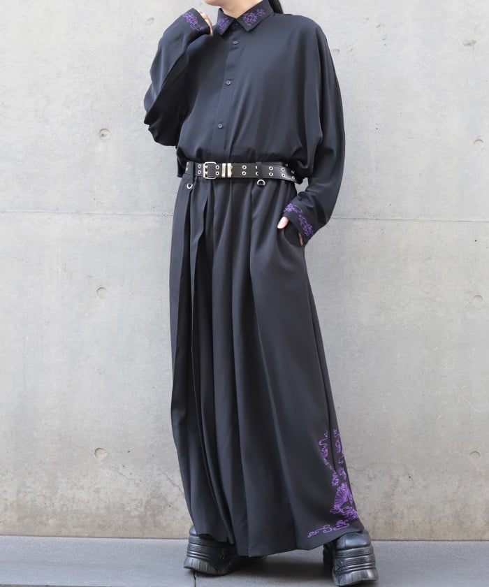 Lotus Embroidery Shirt