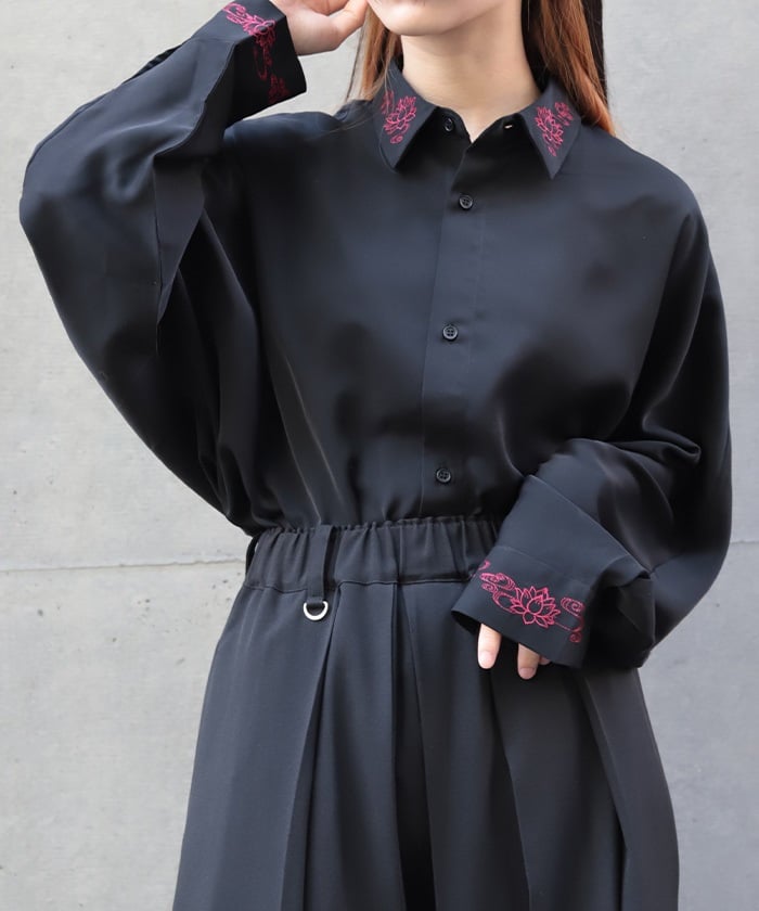 Lotus Embroidery Shirt