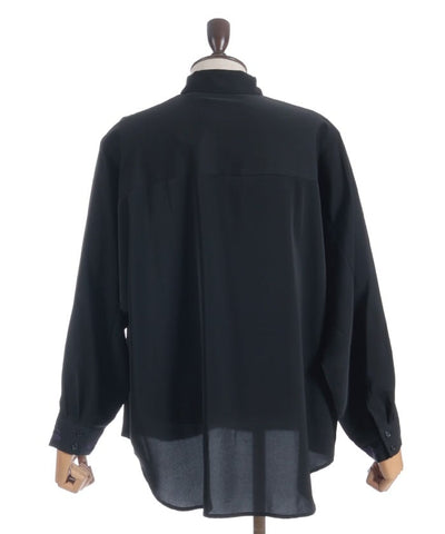 Lotus Embroidery Shirt