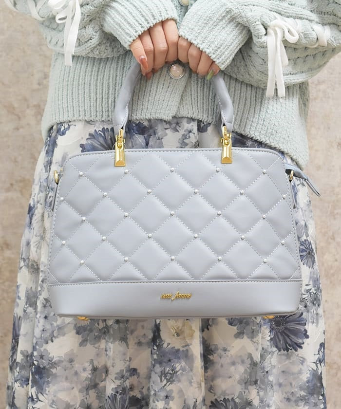 Pearl & Quilted Design Bag