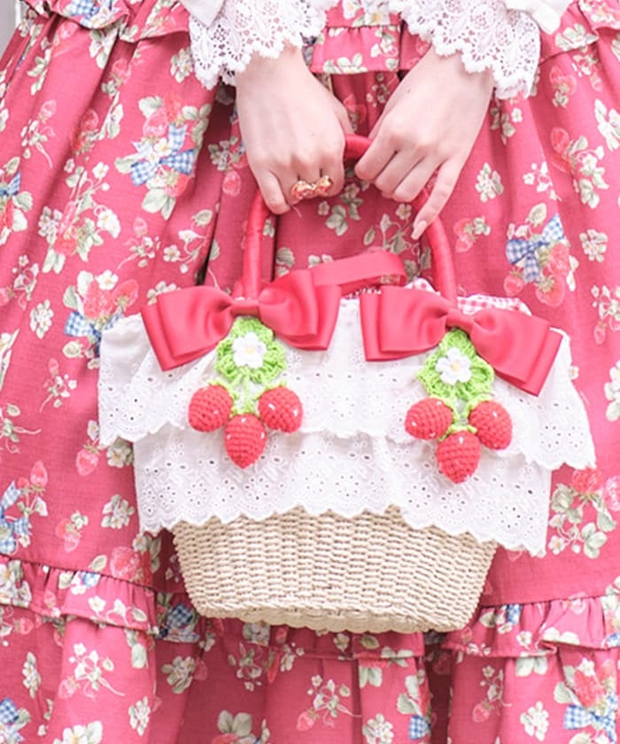 Strawberry Amigurumi Basket Bag (Made to Order) – axes femme from