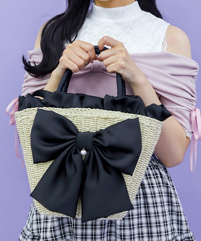 Ribbon Basket Bag
