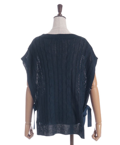 Ribbon Design Knit Vest