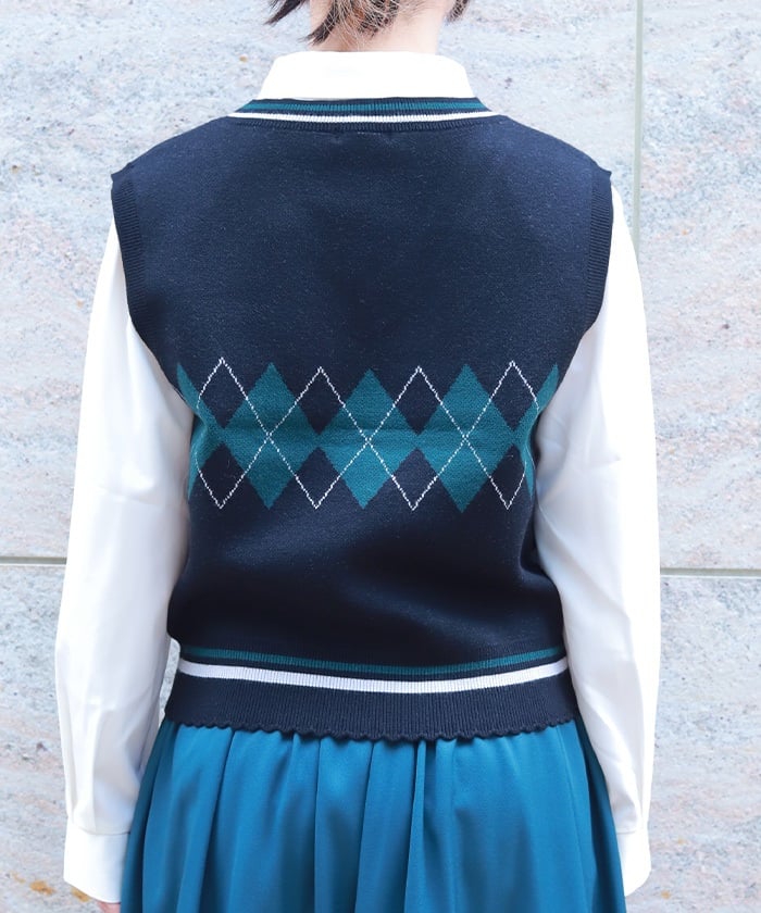 Pearl Argyle Vest
