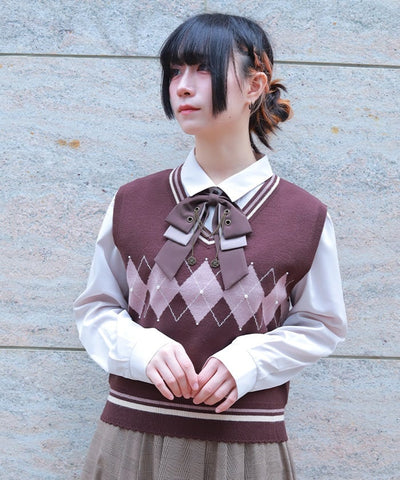 Pearl Argyle Vest