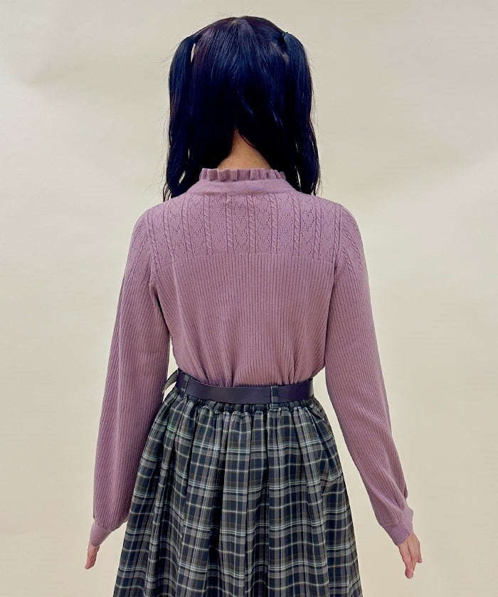 Knit Pullover with Ribbon