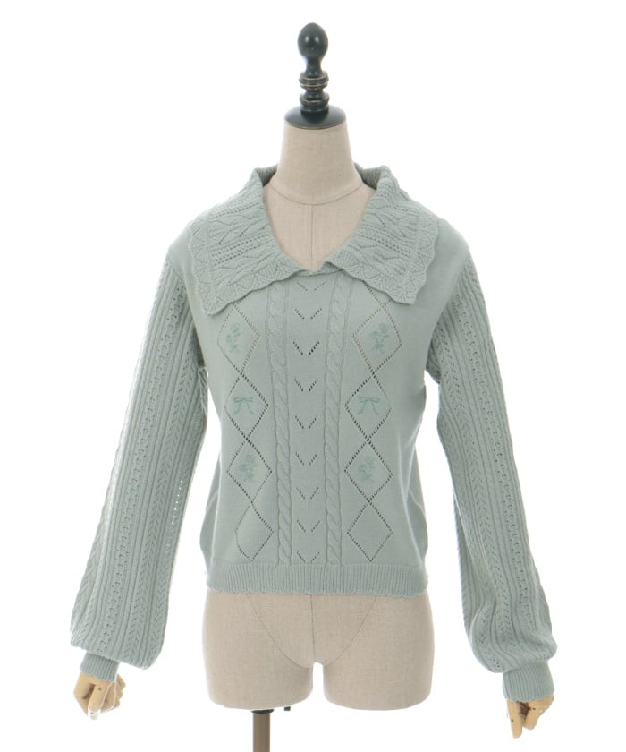 Bouquet Embroidery Big Collar Knit Pullover