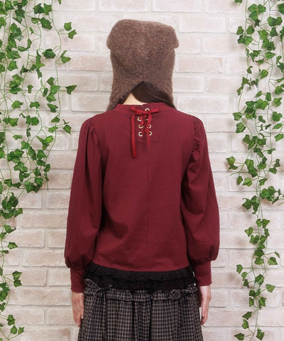 Bear Boa Embroidery Hem Lace T-Shirt