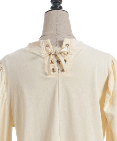 Bear Boa Embroidery Hem Lace T-Shirt