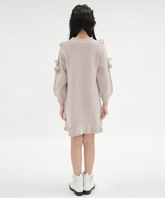 Flower Embroidery Knit Dress (Time-limited Price)