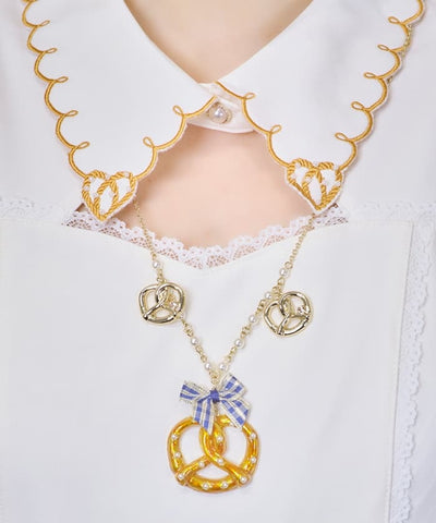 Pretzel Necklace