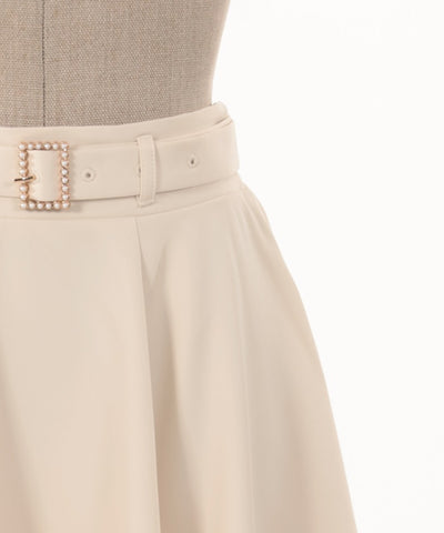 Pearl Buckle Flare Skirt