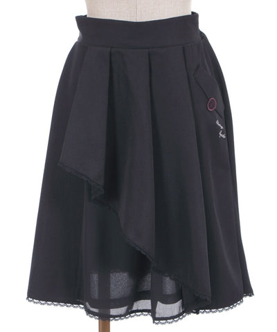 Envelope Pocket Tuck Skirt