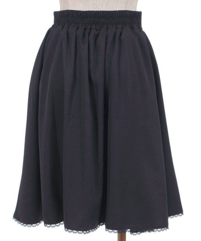 Envelope Pocket Tuck Skirt