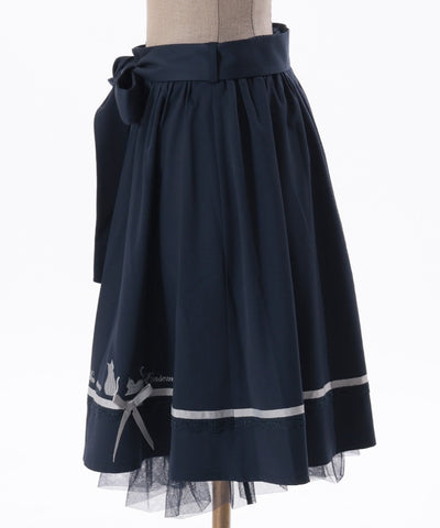 Cat Silhouette Embroidery Skirt