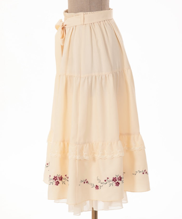 Flower Embroidery Tiered Skirt