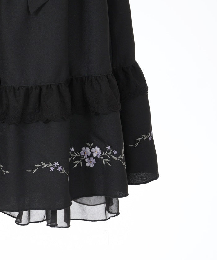 Flower Embroidery Tiered Skirt