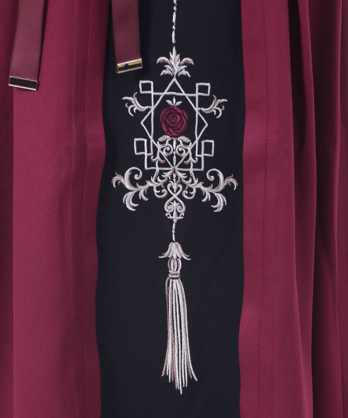 Chinese-style Embroidery Skirt