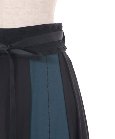 Chinese-style Embroidery Skirt