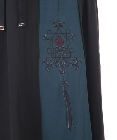 Chinese-style Embroidery Skirt