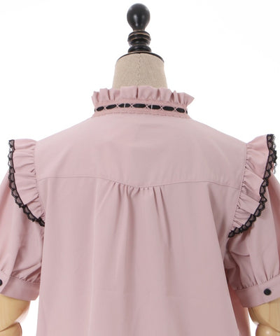 Accent Color Frill Blouse