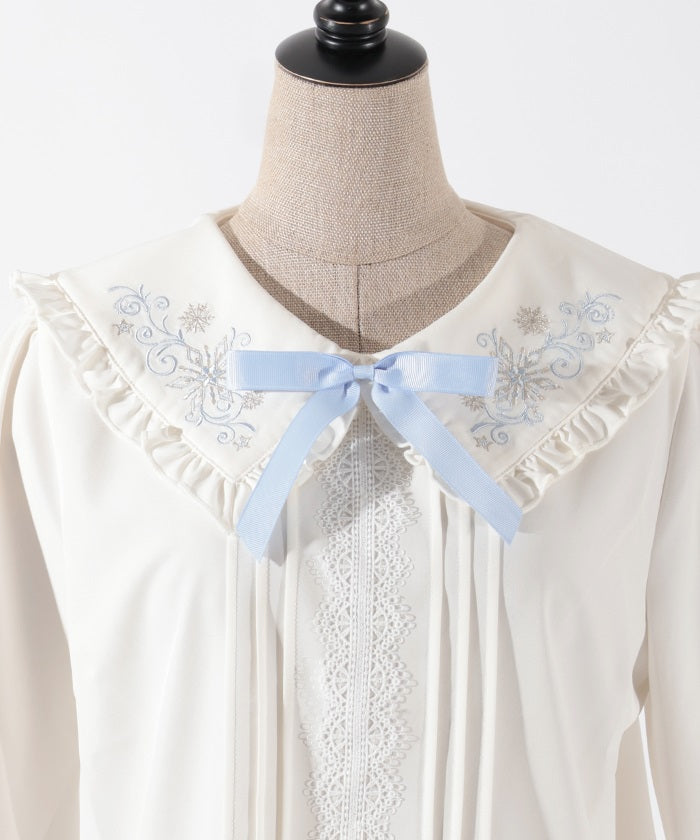 Ice Crystal Embroidery Blouse