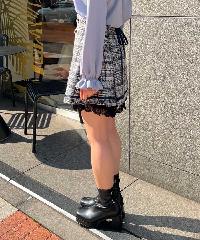 Fleece-Lined Plaid Tuck Mini Skirt