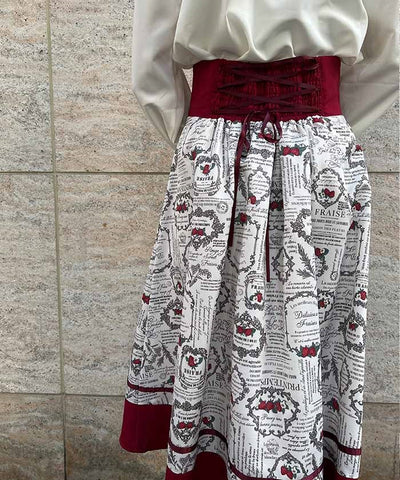 Strawberry Label Tuck Skirt