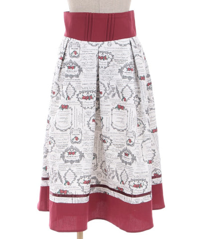 Strawberry Label Tuck Skirt