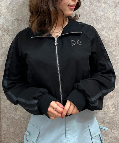 Ribbon Embroidery Short Hoodie